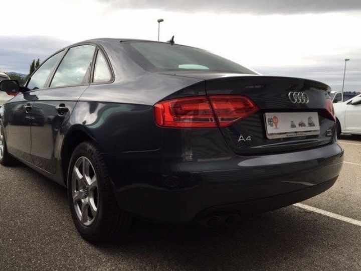 Audi A4 BERLINE 2.0 TDI 170cv QUATTRO BV6     Diesel GRIS METAL - 14