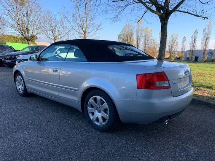 Audi A4 CABRIOLET 1,8T 163CV BVM6     Essence GRIS METAL - 23