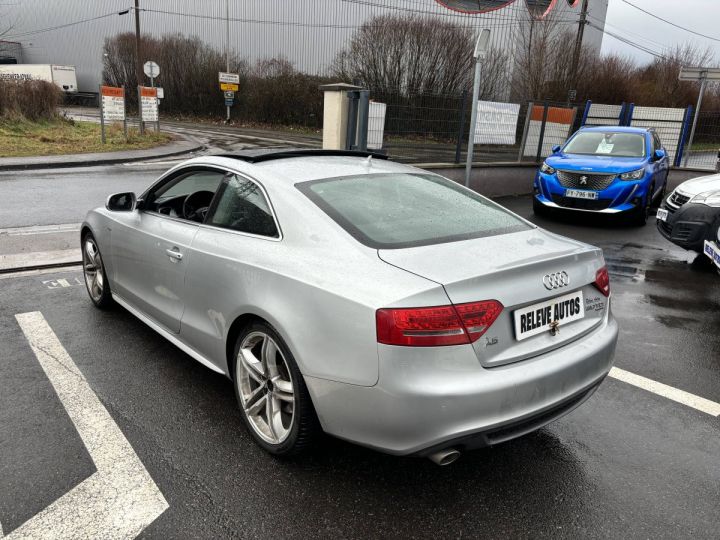 Audi A5 3.0 V6 TDI 240 DPF Ambition Luxe quattro S tronic 7 GRIS - 4