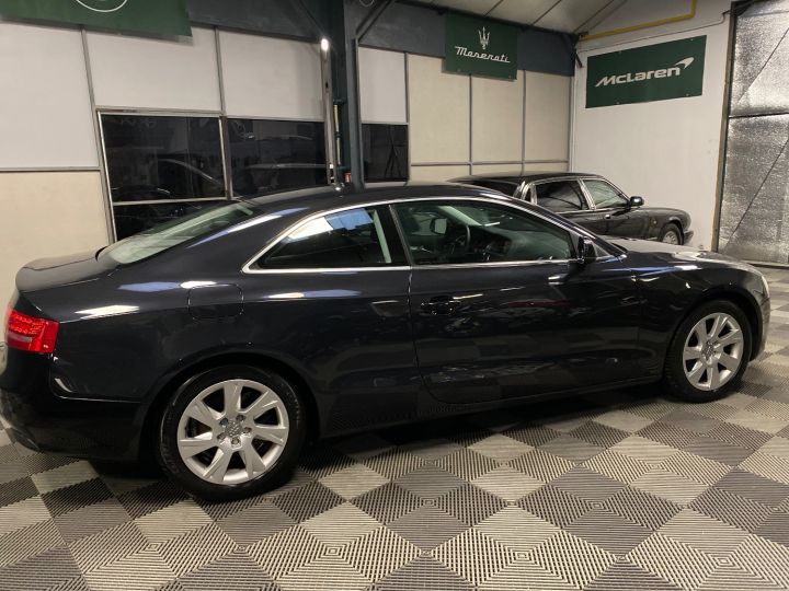 Audi A5 (8T3) 2.0 TDI 170ch BVM Ambiente Noir - 4