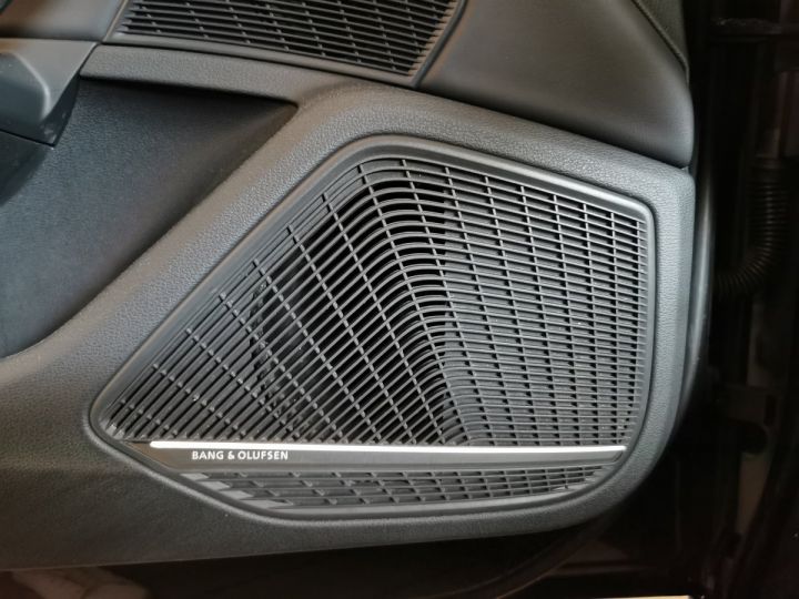 Audi A5 COUPE 3.0 TDI 218 CV DESIGN LUXE QUATTRO S-TRONIC  Noir - 8