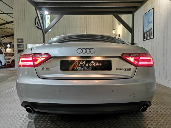 Audi A5 COUPE 3.0 TDI 240 CV AMBITION LUXE QUATTRO STRONIC Gris - 4