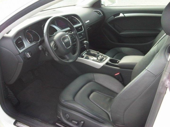 Audi A5 COUPE V6 2.7 TDI AMBITION LUXE MULTITRONIC     Diesel BLANCHE - 6