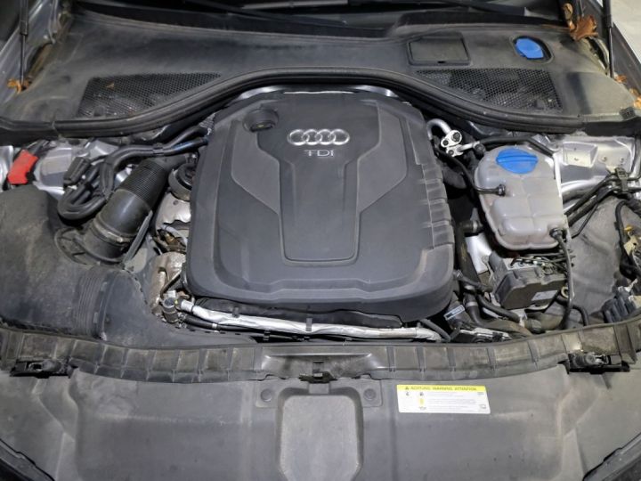 Audi A6 2.0 TDI 190CH ULTRA AVUS S TRONIC 7 Gris C - 12