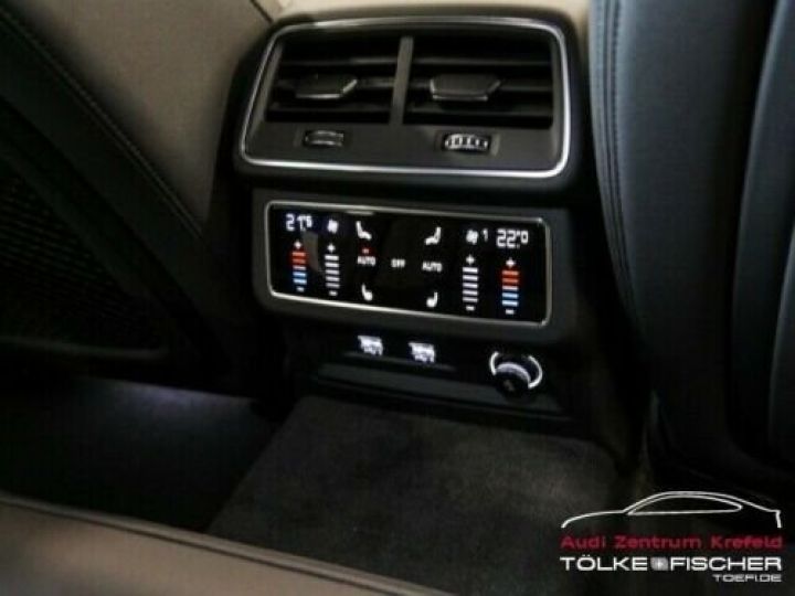 Audi A6 Allroad 45 TDI 231 ch Quattro Tiptronic 8 / Virtual Cockpit / GPS / Bluetooth / Garantie 12 mois  Noir métallisée  - 12