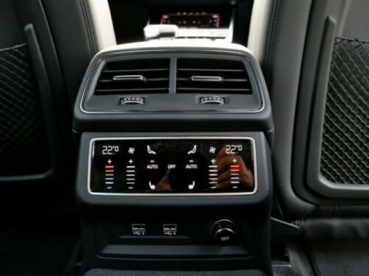 Audi A6 Allroad 45 TDI quattro / 1er Main / Jantes 19 / 1er Main / GPS / Bluetooth / Garantie 12 mois Noir métallisée  - 11