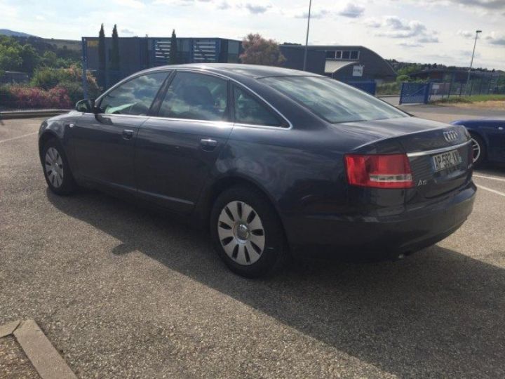 Audi A6 AMBIENTE 2.0 TDI 140CV BV6     Diesel GRIS METAL - 9