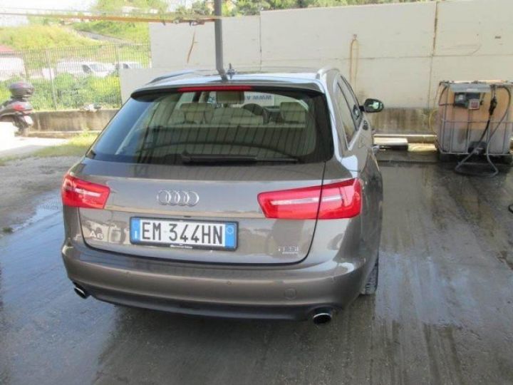 Audi A6 Avant 3.0 TFSI QUATTRO S-TRONIC Advanced 300cv     Essence GRIS METAL - 16