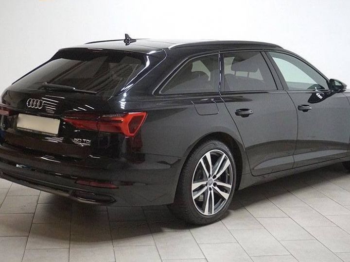 Audi A6 Avant 50TDI Quattro Virtuel AHK Pano Noir - 4