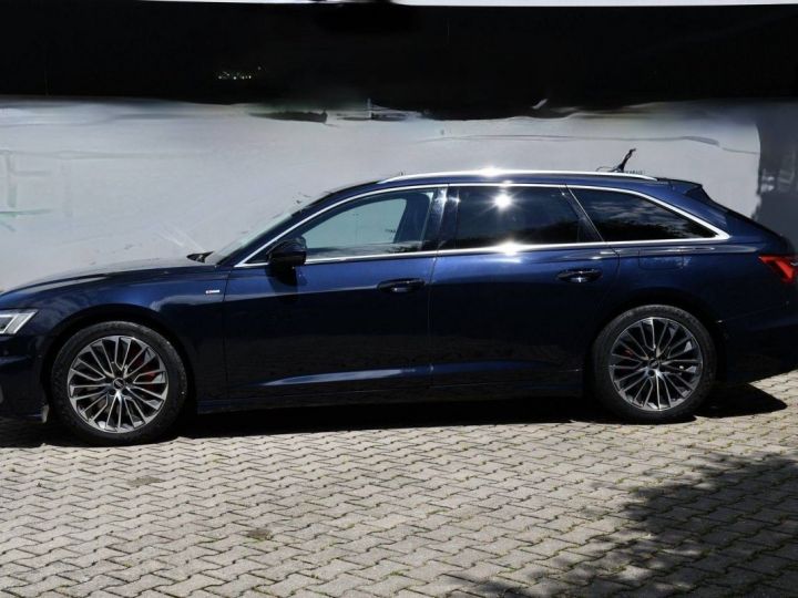 Audi A6 Avant 55 TFSI e quattro S-Line sport*Matrix* Bleu Métallisé - 4