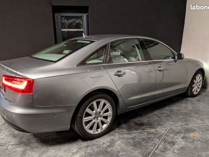 Audi A6 AVUS 177CH Multitronic Gris - 4