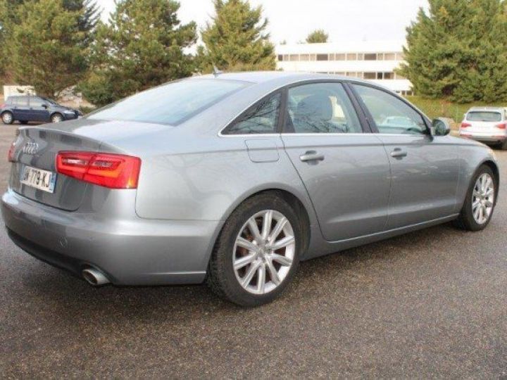 Audi A6 AVUS QUATTRO V6 3.0 TDI 204CV S-TRONIC     Diesel GRIS - 23