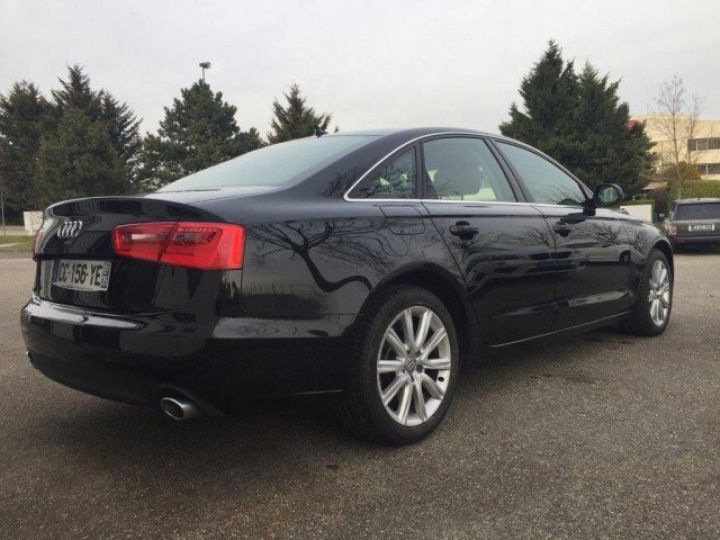 Audi A6 AVUS V6 3.0 TDI 245CV QUATTRO S-TRONIC      Diesel NOIR - 17