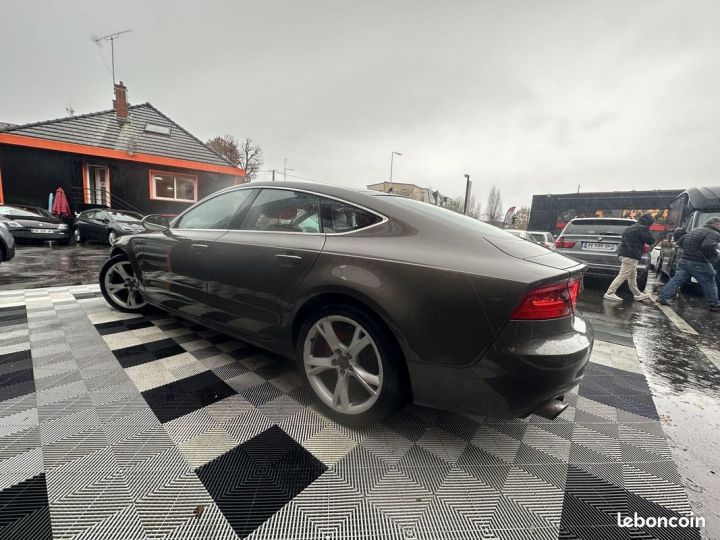 Audi A7 Sportback 3.0 V6 TFSI 300CH AVUS QUATTRO S TRONIC 7 Gris - 9