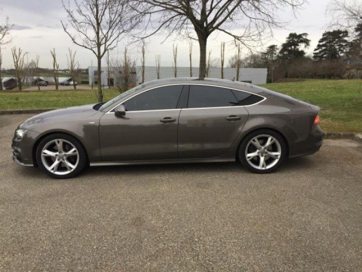 Audi A7 Sportback AVUS V6 3.0 TDI QUATTRO 245CV S-TRONIC     Diesel GRIS DAKOTA - 9