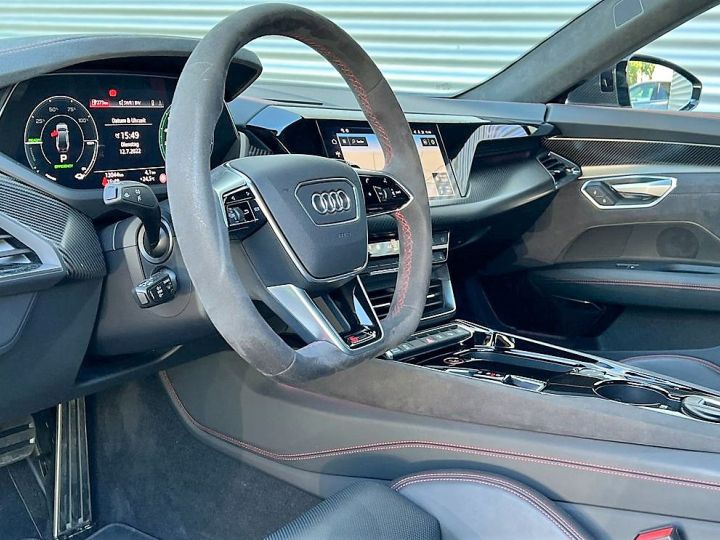Audi E-tron RS GT Blanc - 12