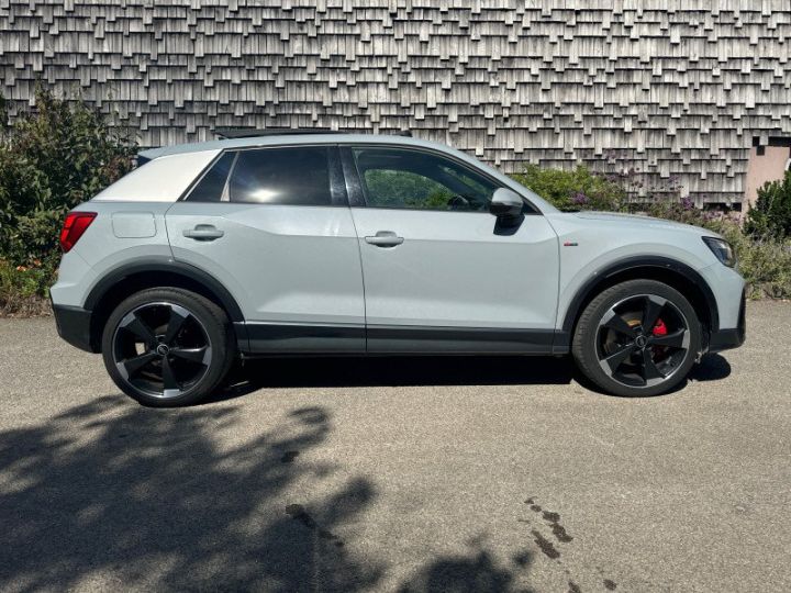 Audi Q2 35 TFSI 150CH S LINE S TRONIC 7 GARANTI 12 MOIS PRENIUM Gris F - 7