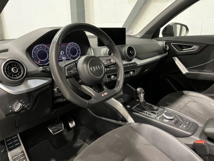 Audi Q2 35 TFSI COD 150 S tronic 7 S Line Plus Noir - 13