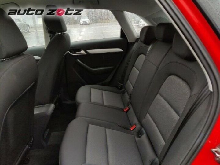 Audi Q3 1.4 TFSI Xenon / Attelage / Garantie 12 Mois Rouge - 9