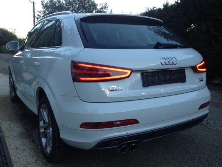 Audi Q3 2.0 TDI 143cv Quattro S-TRONIC S-LINE     Diesel BLANC IBIS - 10