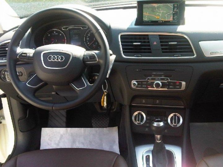 Audi Q3 2.0 TDI 177cv quattro S Tronic Advanced Plus      Diesel BLANC - 7