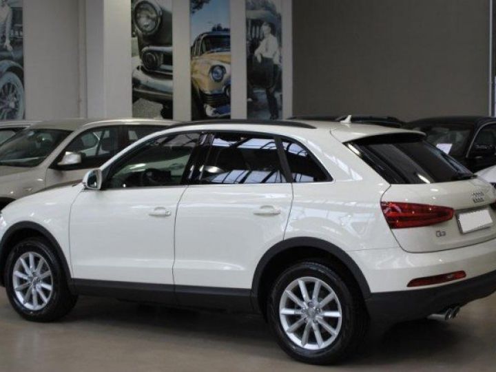 Audi Q3 2.0 TDI 177cv quattro S Tronic Advanced Plus     Diesel BLANC - 8