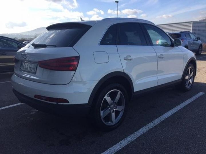 Audi Q3 2.0 TDI 177cv QUATTRO S-TRONIC AMBITION LUXE     Diesel BLANC - 19