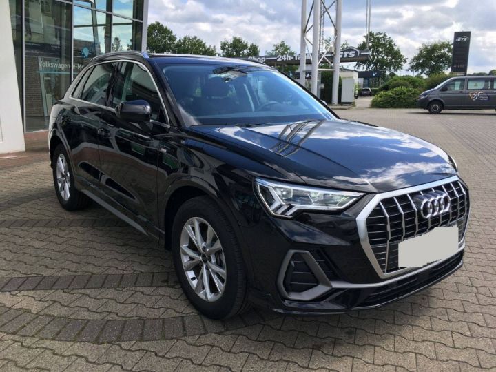 Audi Q3 35 TDI 150ch S tronic 7 NOIR - 3