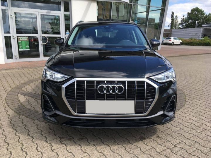 Audi Q3 35 TDI 150ch S tronic 7 NOIR - 5