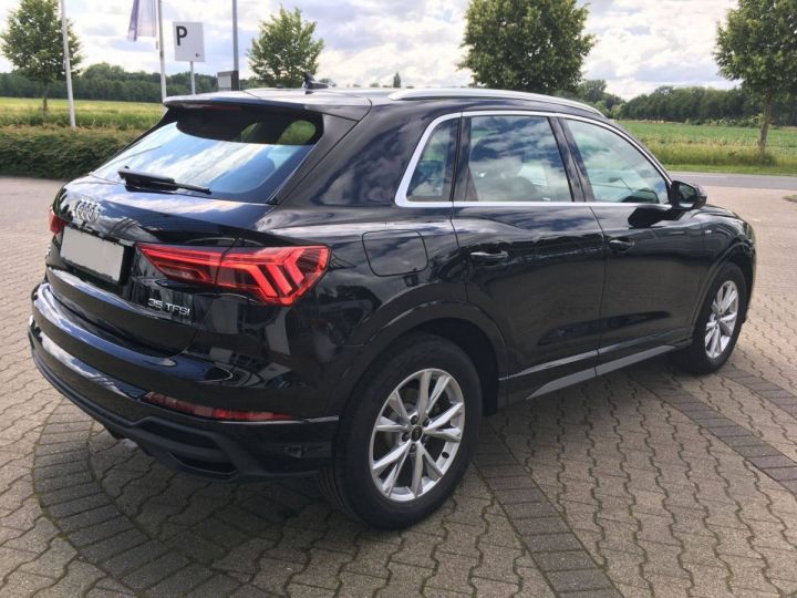 Audi Q3 35 TDI 150ch S tronic 7 NOIR - 6