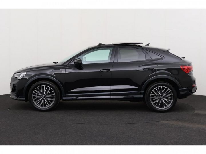 Audi Q3 Sportback 1.4 45 TFSI e - 245 - BV S-tronic 6 2019 S Line Noir - 4