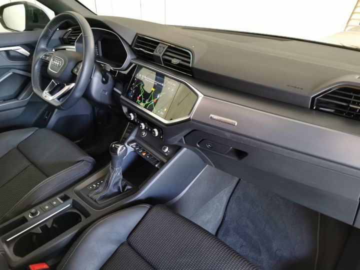 Audi Q3 Sportback 35 TDI 150 CV SLINE S-TRONIC Gris - 7