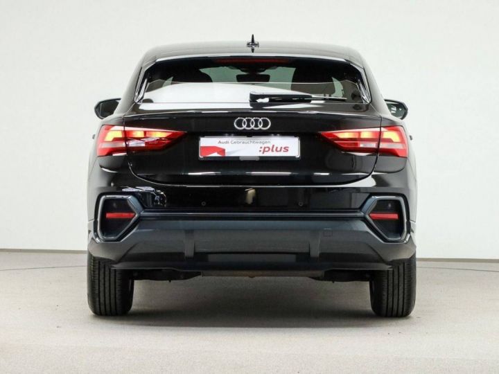 Audi Q3 Sportback 35 TFSI 150ch NOIR - 2