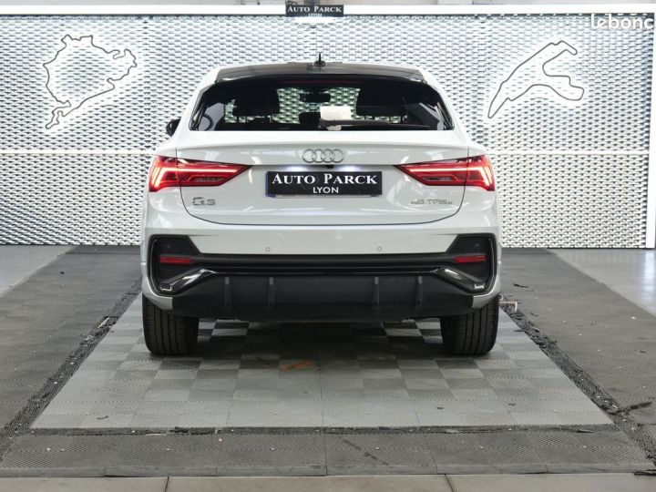 Audi Q3 Sportback NEW HYBRID 45TFSI e 245 S LINE 1° MAIN FRANCAIS TVA RECUPERABLE GPS 16-9 XENON CAMERA DE RECUL VOLANT MEPLAT HAYON ELECTRIQUE PACK BLACK JA19 ECLAIRAG Blanc - 5