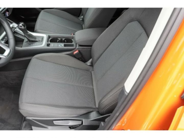 Audi Q3 Sportback S-Line 35 Tdi STronic Orange - 7