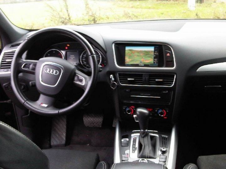 Audi Q5 2.0 TDI 170CV QUATTRO S-LINE S-TRONIC7      Diesel NOIR - 7