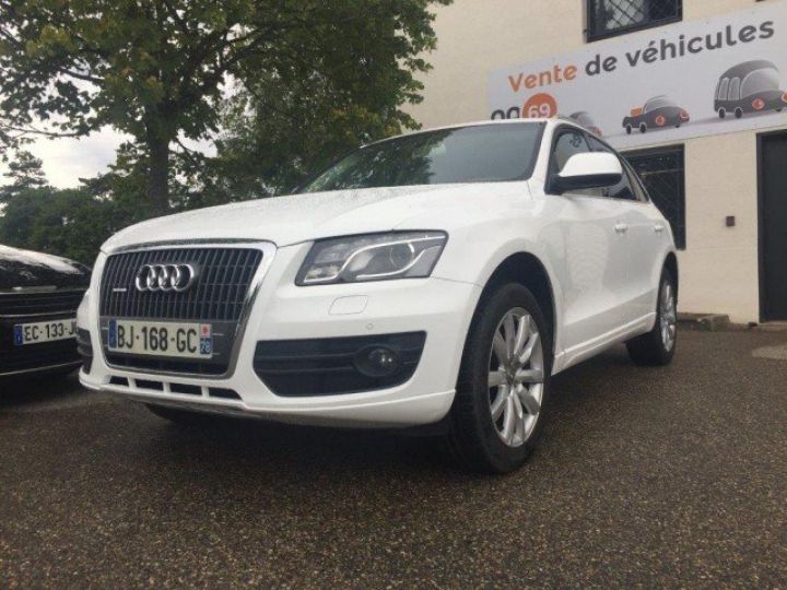 Audi Q5 2.0 TFSI 211 CV AVUS QUATTRO S-TRONIC     Essence BLANC - 3