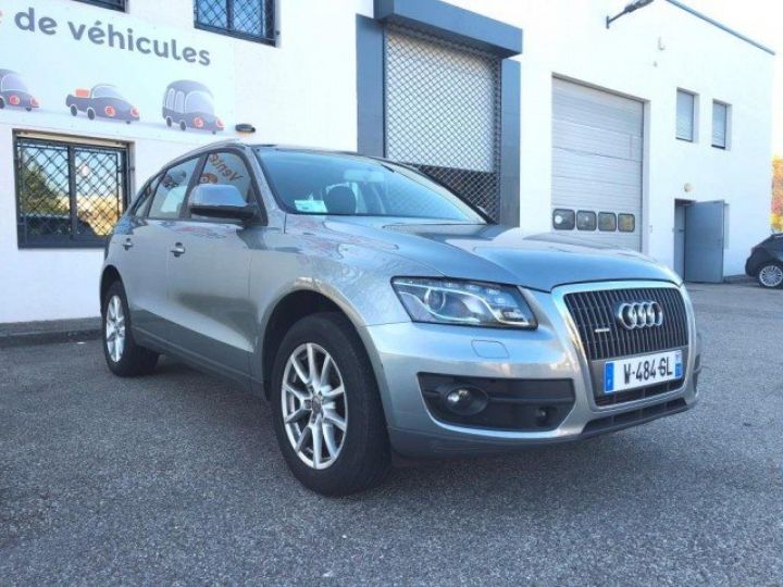 Audi Q5 2.0 TFSI 211CV QUATTRO S-TRONIC      Essence GRIS METAL - 1