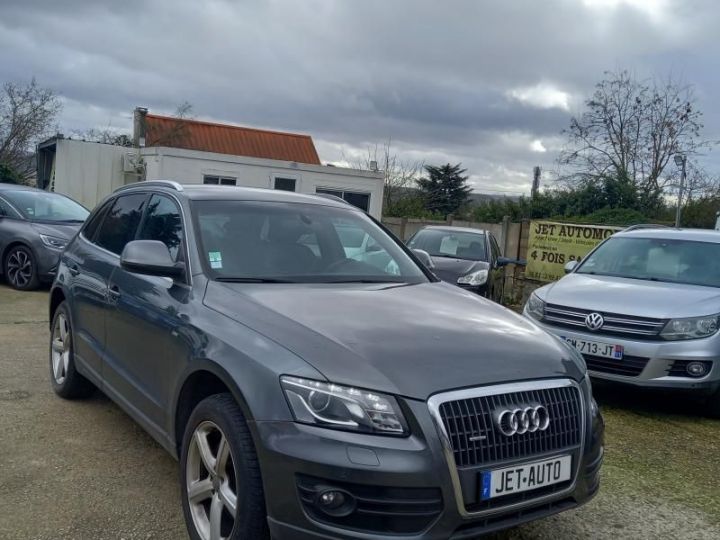 Audi Q5 (2) 2.0 TDI 177 S line QUATTRO Gris - 3