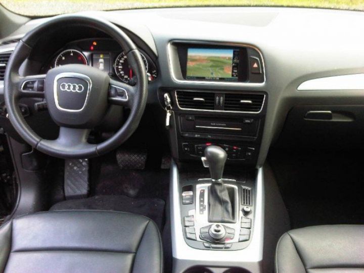 Audi Q5 3.0 V6 TDI 240cv QUATTRO S-TRONIC AMBITION LUXE     Diesel NOIR - 9