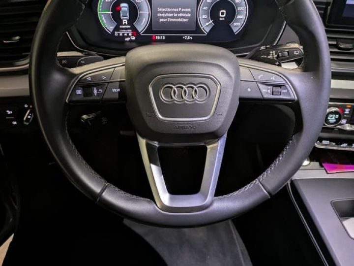 Audi Q5 50 TFSI e 299ch S-TRONIC 7 hybride Gris - 9