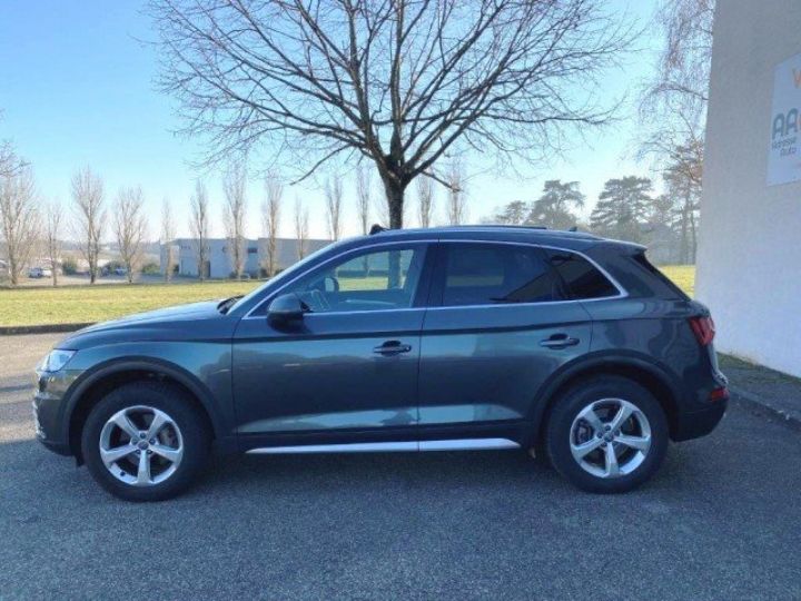 Audi Q5 DESIGN LUXE 2.0 TFSI 252 S-TRONIC7 / TOIT OUVRANT     Essence GRIS DAYTONA - 6