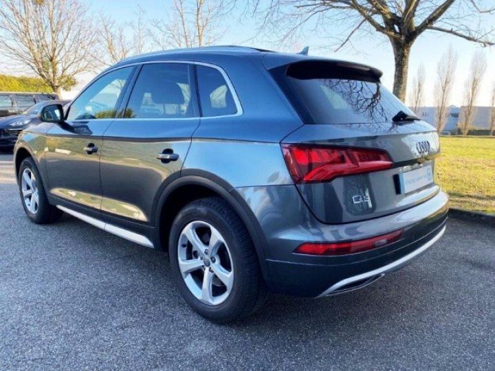 Audi Q5 DESIGN LUXE 2.0 TFSI 252 S-TRONIC7 / TOIT OUVRANT     Essence GRIS DAYTONA - 31