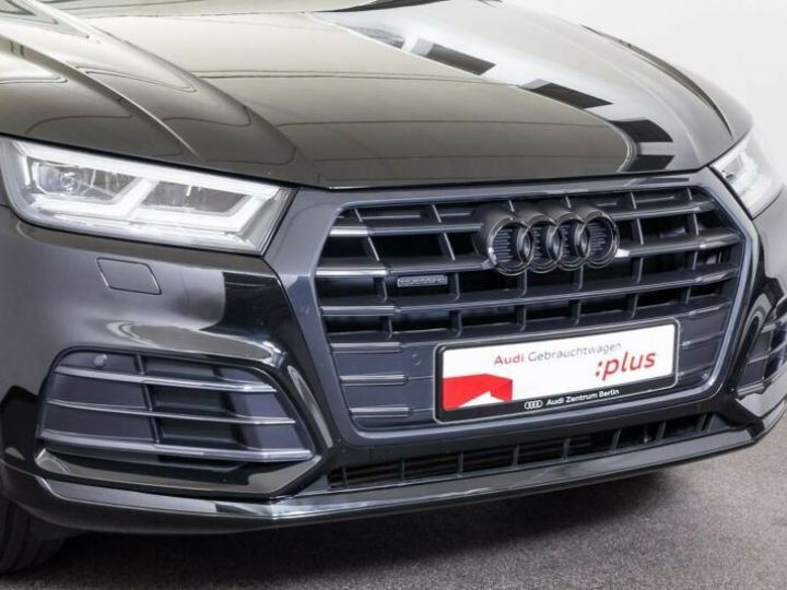 Audi Q5 SLINE noir - 1