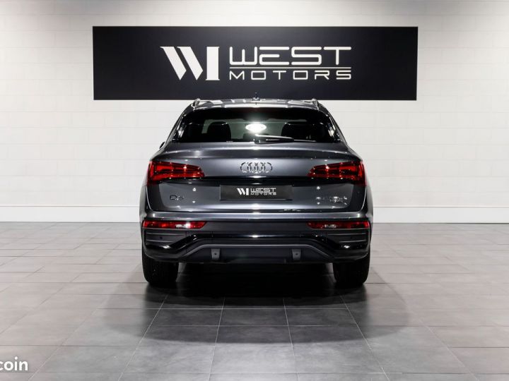 Audi Q5 Sportback 55 TFSI e S-Line 367 – Français Toit Pano Suspension adaptatives B&O 499EMOIS Gris - 5