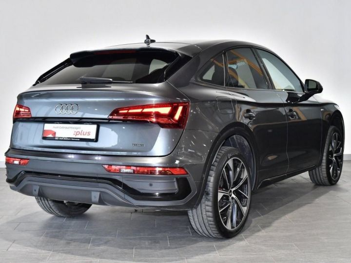 Audi Q5 Sportback Audi Q5 Sportback S line 50 TFSIe quattro Matrix gris - 3