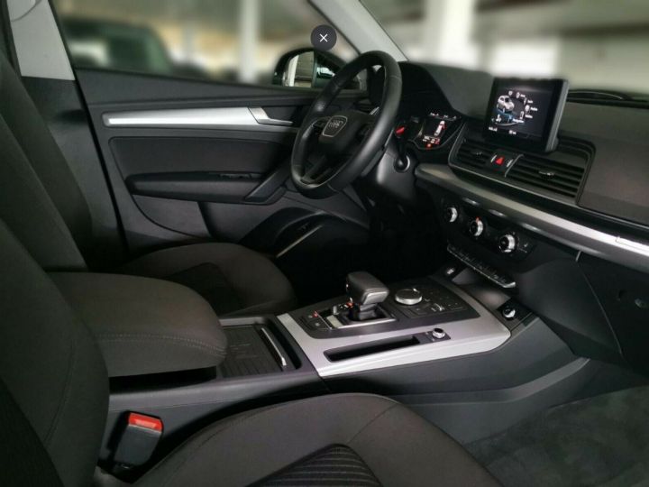 Audi Q5 TDI 190 QUATTRO S TRONIC 7 11/2018 noir métal - 8
