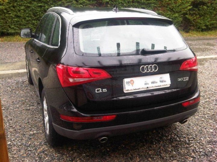 Audi Q5 V6 3.0 TDI 240cv FAP Quattro S-tronic     Diesel NOIR METAL - 16