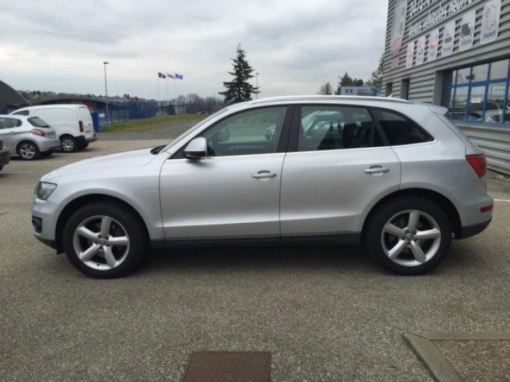 Audi Q5 V6 3.0 TDI 240CV QUATTRO AMBITION LUXE S-TRONIC7     Diesel GRIS CLAIR - 7