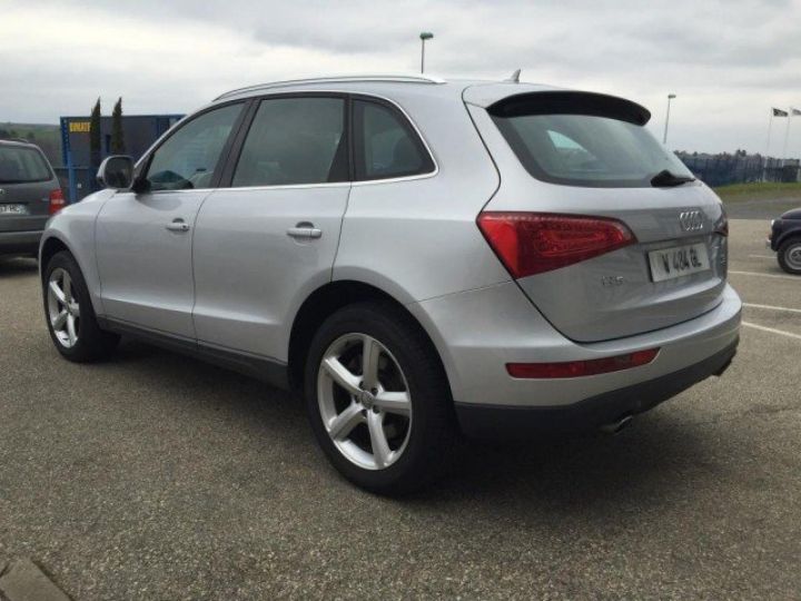 Audi Q5 V6 3.0 TDI 240CV QUATTRO AMBITION LUXE S-TRONIC7     Diesel GRIS CLAIR - 18